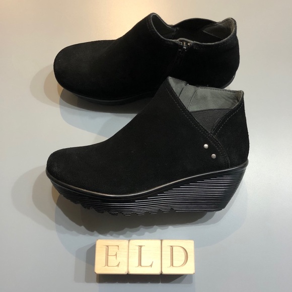 skechers parallel ditto